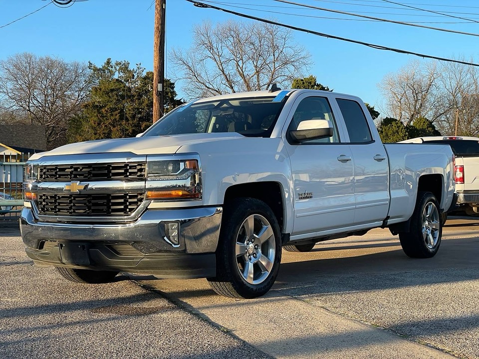 2018 Chevrolet Silverado LT