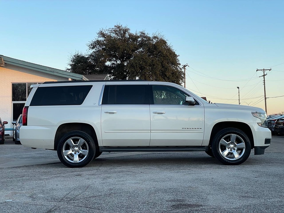 2015 Chevrolet Suburban LT