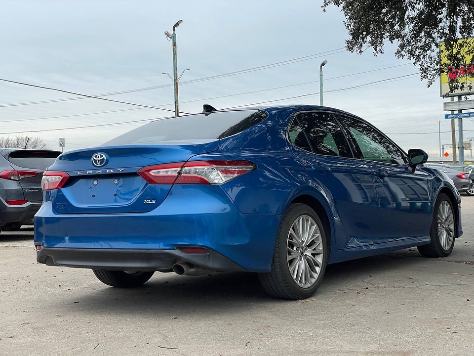 2019 Toyota Camry XLE