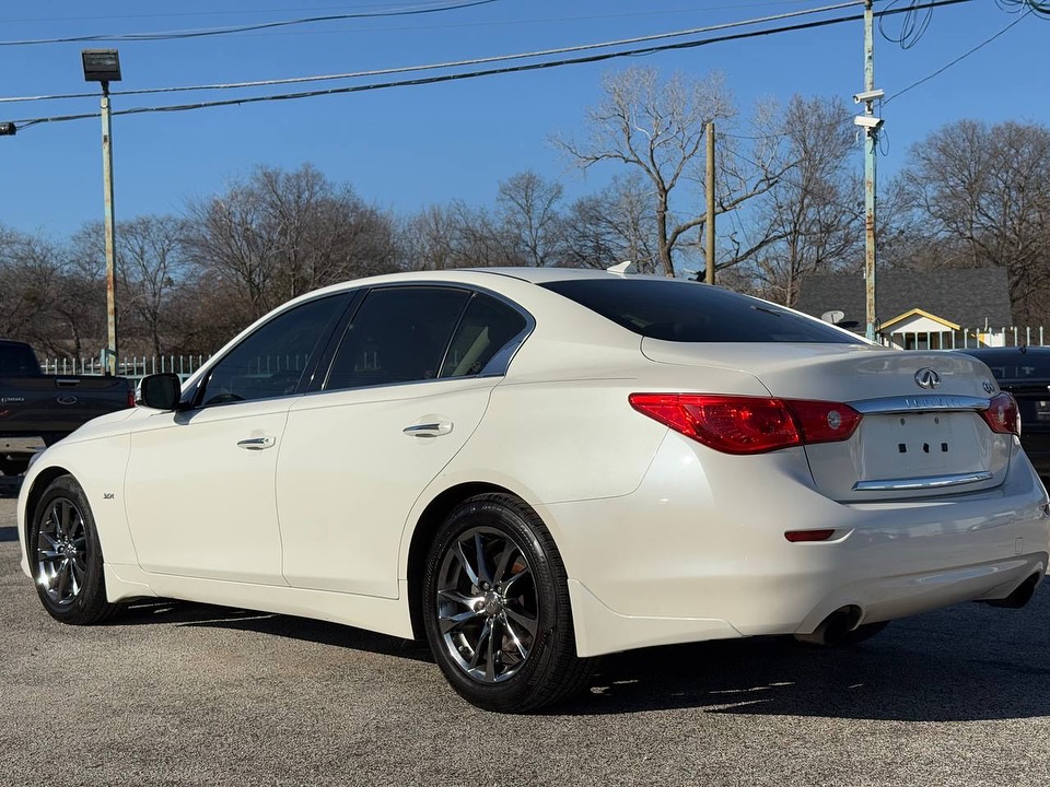 2017 Infiniti Q50 Signature Edition