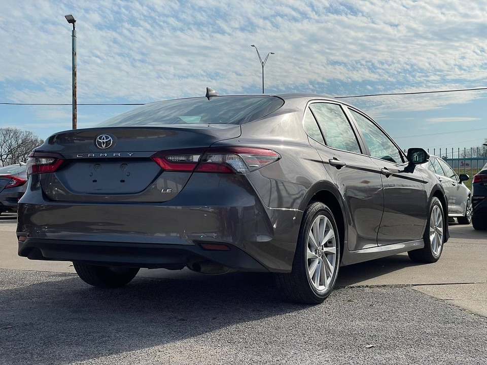 2022 Toyota Camry LE